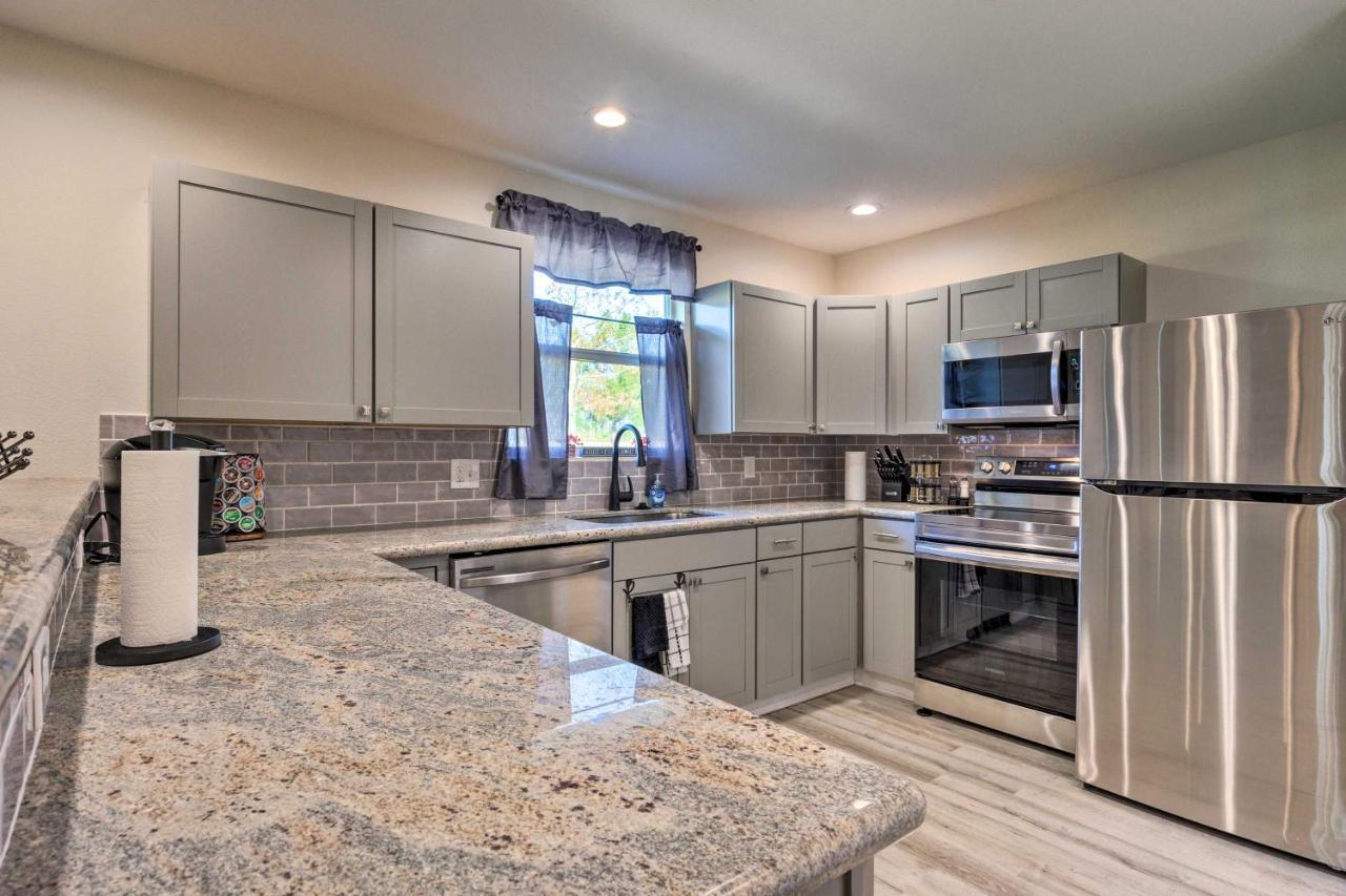 Spacious Gulfport Home With Yard 1 Mi To Beach Luaran gambar